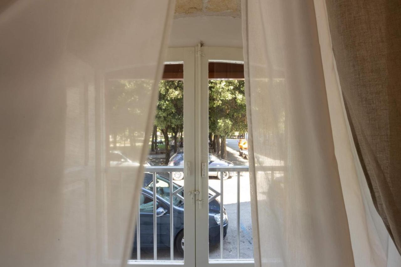 B&B La Finestra Sui Giardini ซานเตราโม อิน คอลเล ภายนอก รูปภาพ